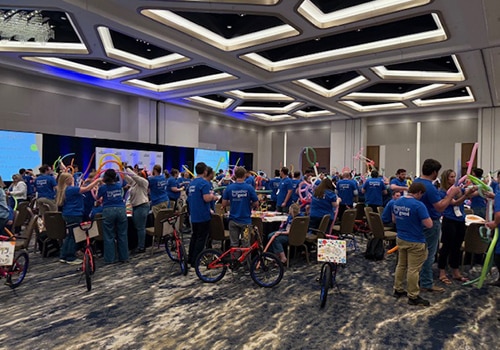 Group shot of the wonder wagon team building event